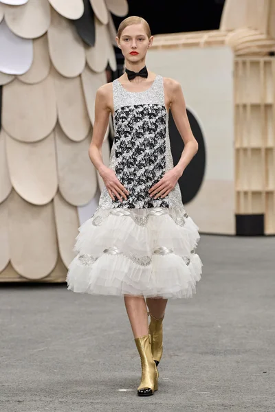 Look 47